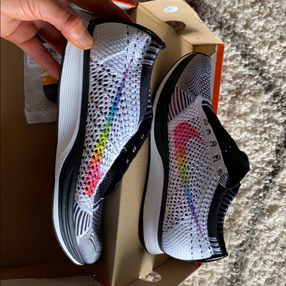 Nike Flyknit Racer BeTrue